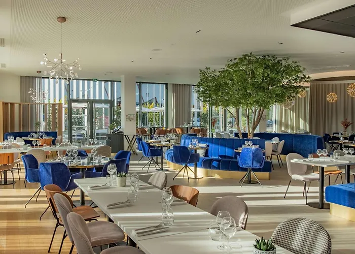 Golden Tulip Lyon Ouest Techlid Hotel & Spa